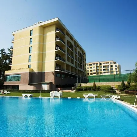 Elena 446 *